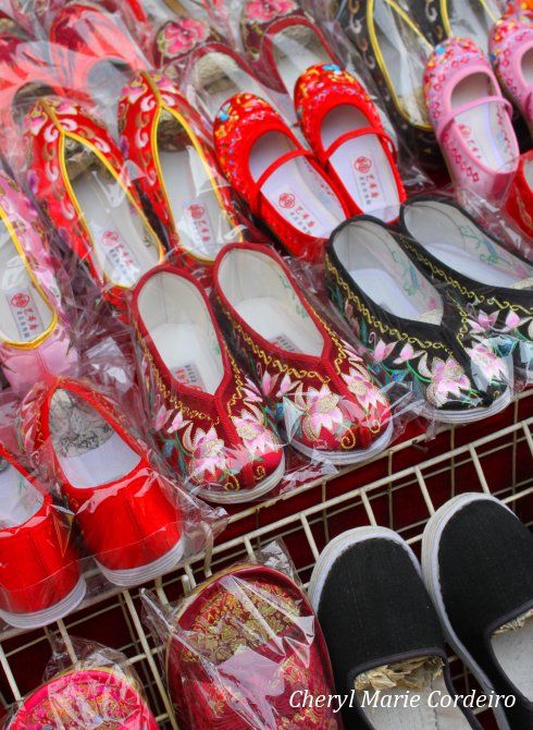 Cloth shoes, Yuyuan, Shanghai 2011. Cloth shoes, Yuyuan, Shanghai 2011.