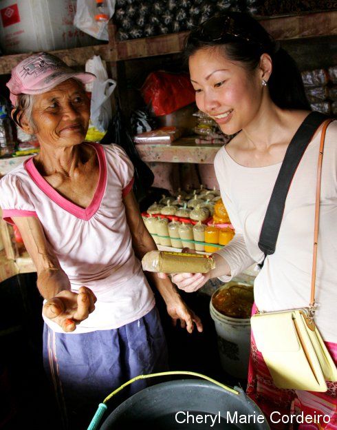 Cheryl Marie Cordeiro, Denpasar Pasar, Bali. Curry lady.